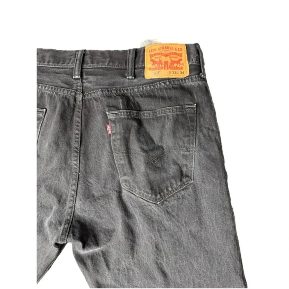 Levis 501‎ Jeans Mens 38x34 Black Button Fly Straight Leg Dark Wash Denim